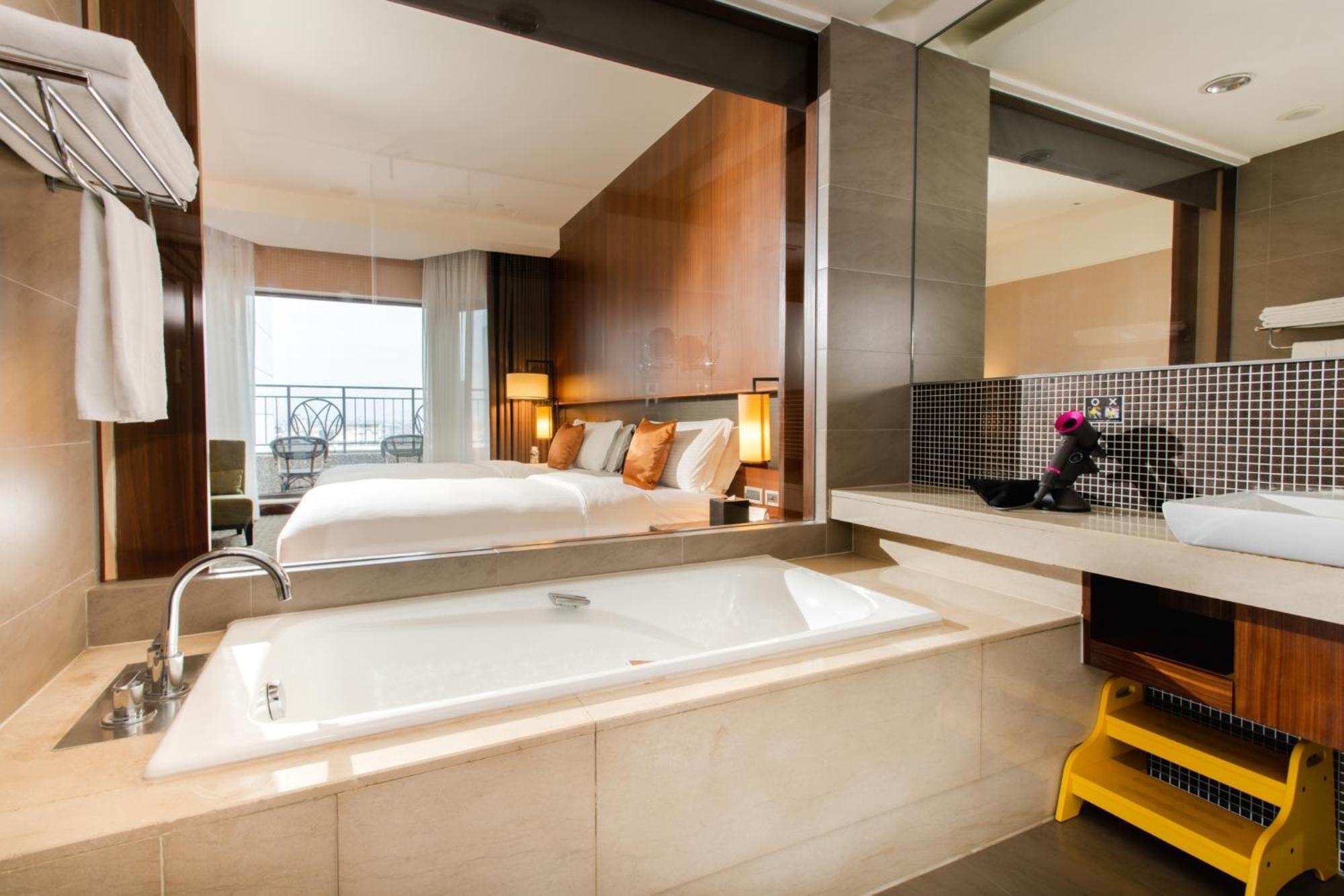 Silks Place Yilan Екстер'єр фото